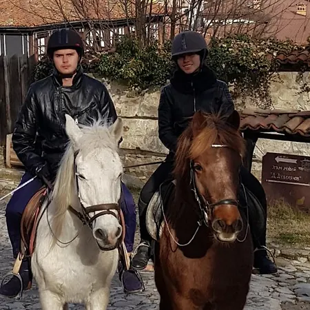 Dona - Horse Riding Gæstehus Koprivshtitsa