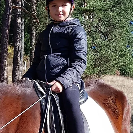 Dona - Horse Riding Gasthuis 2*